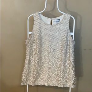 Patterned Lace Top
